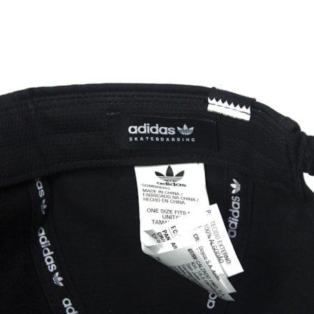 Bone Adidas Mod Six-panel Preto