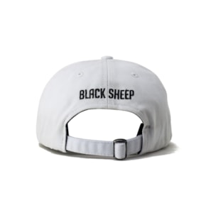 Bone Black Sheep Aba Curva Ovelha Branco