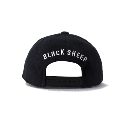 Bone Black Sheep Aba Curva Ovelha Preto