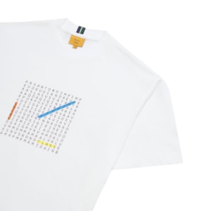 Camiseta Class Word Search Off White 