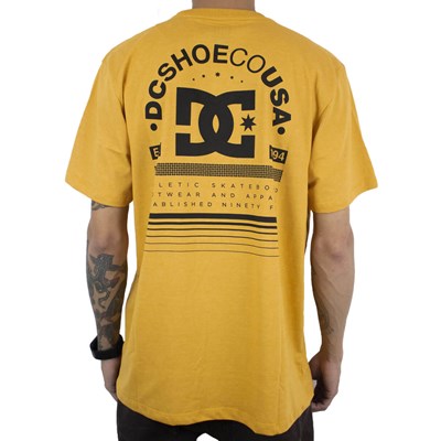 Camiseta Dc Shoes Arch Amarelo Escuro