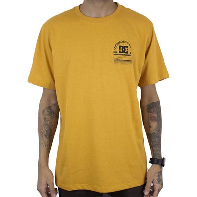 Camiseta Dc Shoes Arch Amarelo Escuro