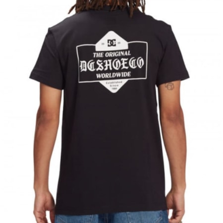 Camiseta Dc Shoes Boxed In Preto