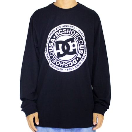 Camiseta Dc Shoes Circle Star Manda Longa Preto