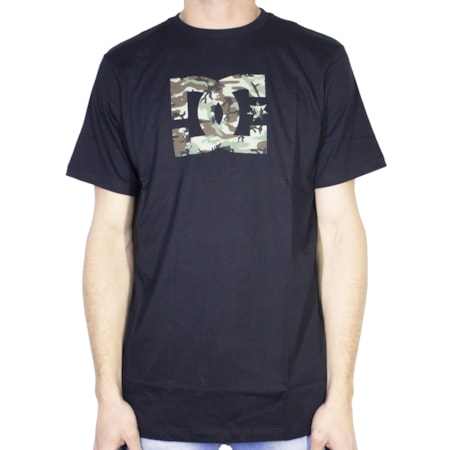 Camiseta Dc Shoes Slim Star Print Preta