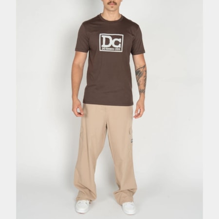 Camiseta Dc Shoes Star Marrom Escuro