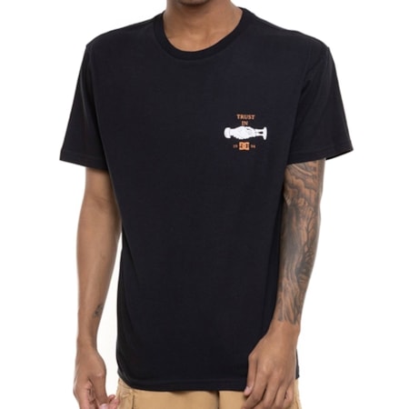 Camiseta Dc Shoes Trust Us Preto 