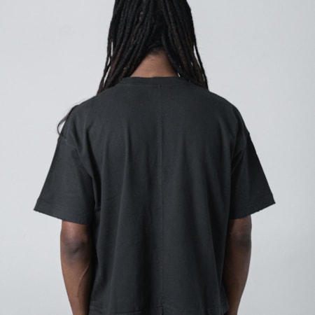 Camiseta Egho Studios Boxy Black