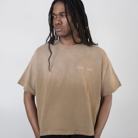 Camiseta Egho Studios Uni Boxy Beige