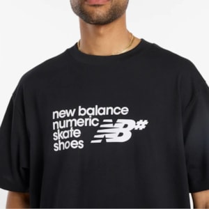 Camiseta New Balance Numeric Preto Branco