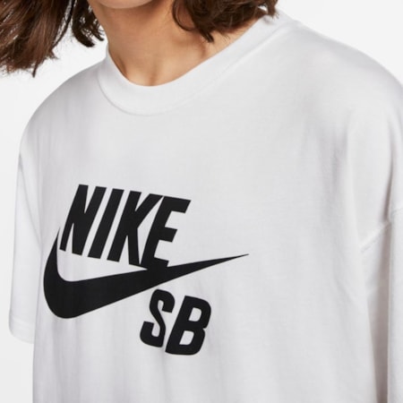 Camiseta Nike Sb Logo HBR White Black CV7539100