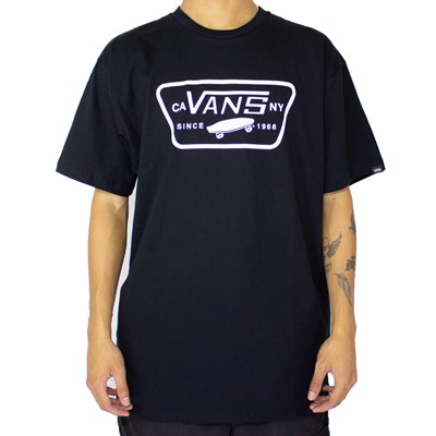 Camiseta Vans Full Patch Black White VN0A4A57Y28