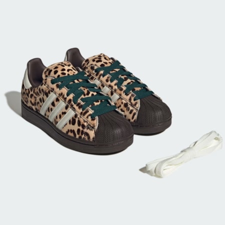 Tênis Adidas Superstar Dark Brown Ivory Gold Metallic KI4203