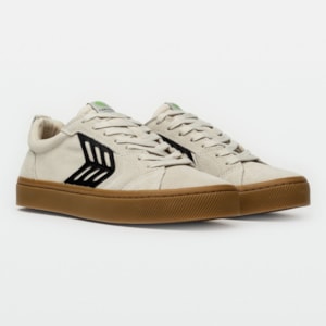 Tênis Cariuma Catiba Pro Low Off White Gum Black 