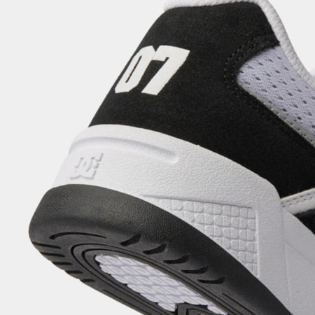 Tênis Dc Shoes Construct Imp Black White ADYS100822BKW