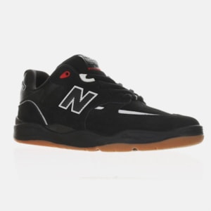 Tênis New Balance Numeric 1010 Tiago Lemos Preto Branco Vermelho NM1010RB Tênis New Balance Numeric 1010 Tiago Lemos Preto Branco Vermelho NM1010RB