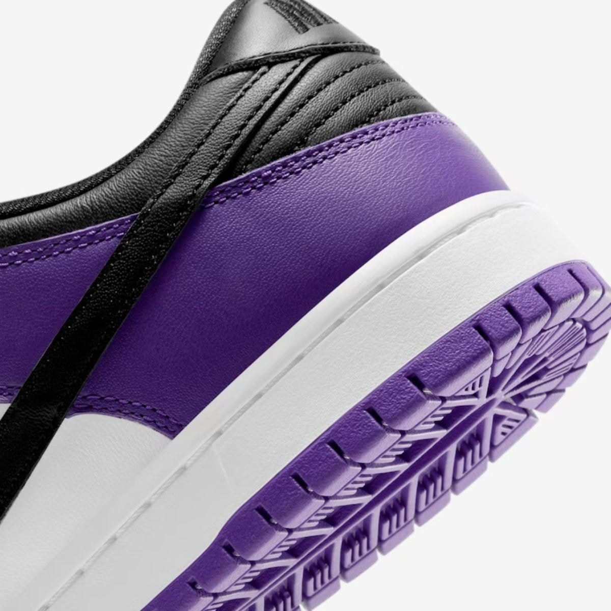 Tênis Nike Sb Dunk Low Pro Court Purple Black White BQ6817500