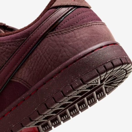 Tênis Nike Sb Dunk Low Pro Premium City Of Love FN0619600