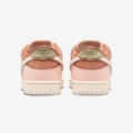 Tênis Nike Sb Dunk Low Pro PRM Crimson Tint And Amber Brown FV5926200