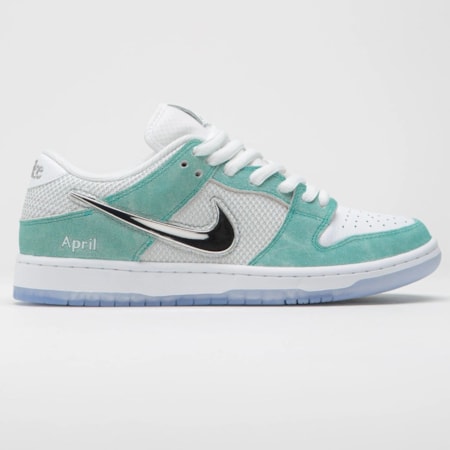 Tênis Nike Sb Dunk Low Pro Qs X April Skateboard FD2562400