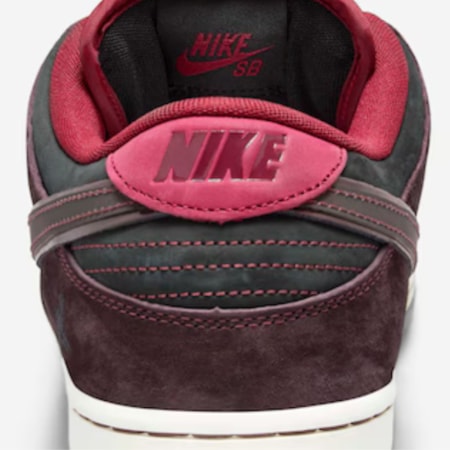 Tênis Nike Sb Dunk Pro Qs x Riot Skateshop FZ1289200