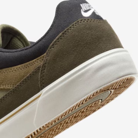 Tênis Nike Sb Malor Khaki Brun Baroque FV6064005