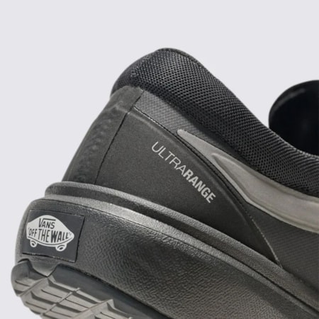 Tênis Vans Ultrarange 2.0 MTE RW Black VN000D60BLK