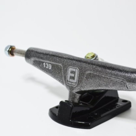 Truck Fun Light Color Grafite Base Preto 139mm
